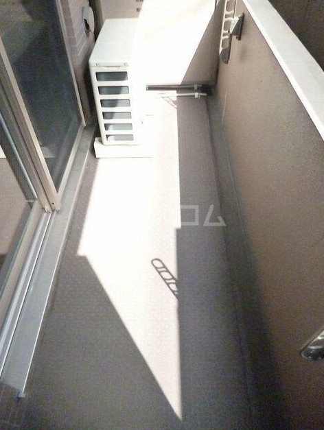 14/22 バルコニー