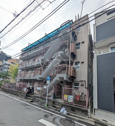 2/30 外観