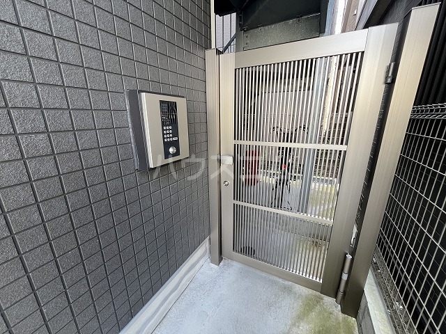 2/12 エントランス
