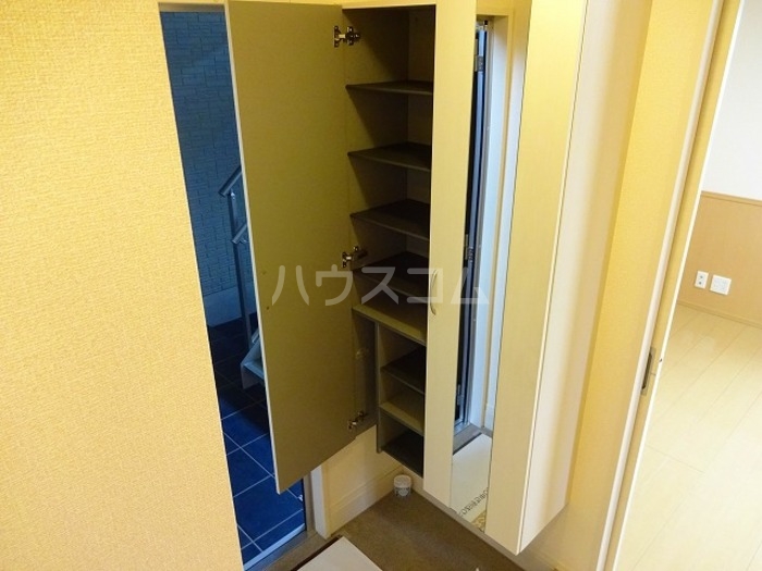 6/18 玄関