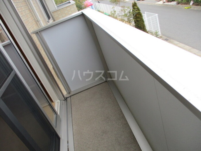 13/18 バルコニー