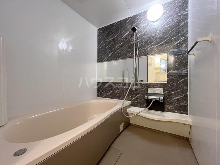 8/17 浴室