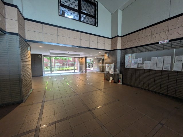 29/30 エントランス