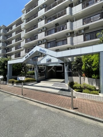 3/10 エントランス