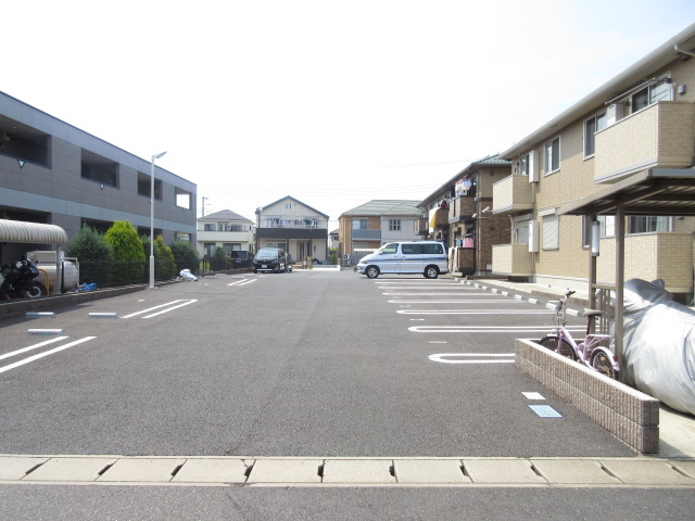 20/30 駐車場