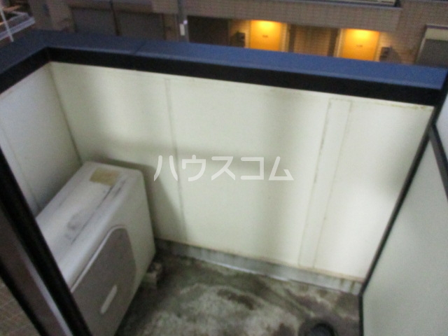 19/30 バルコニー