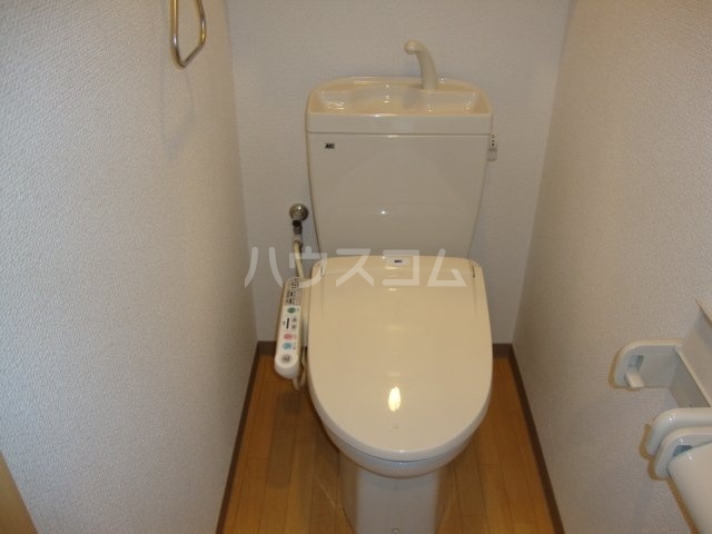 16/25 トイレ