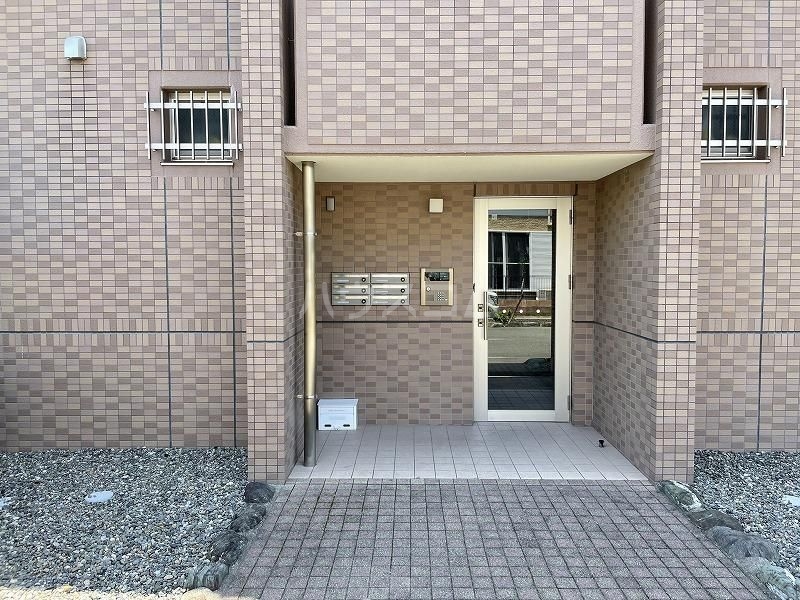 2/10 エントランス