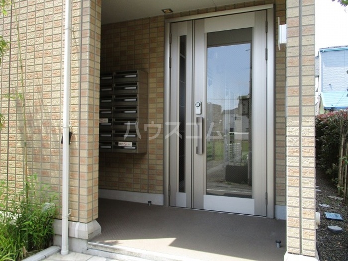 13/21 エントランス