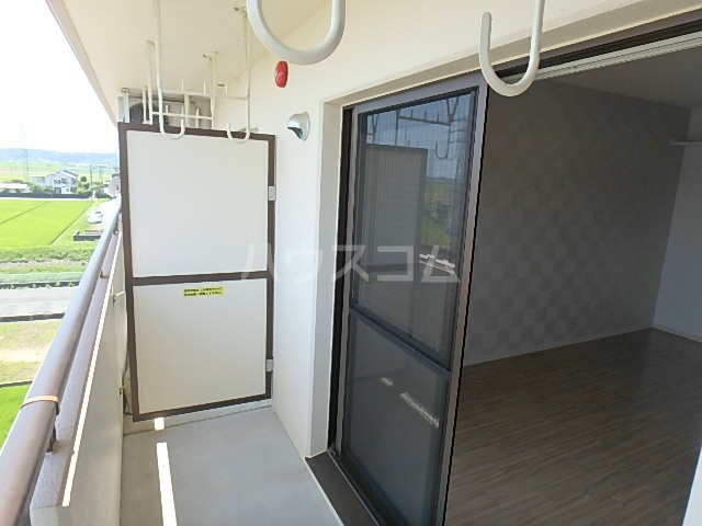 16/26 バルコニー