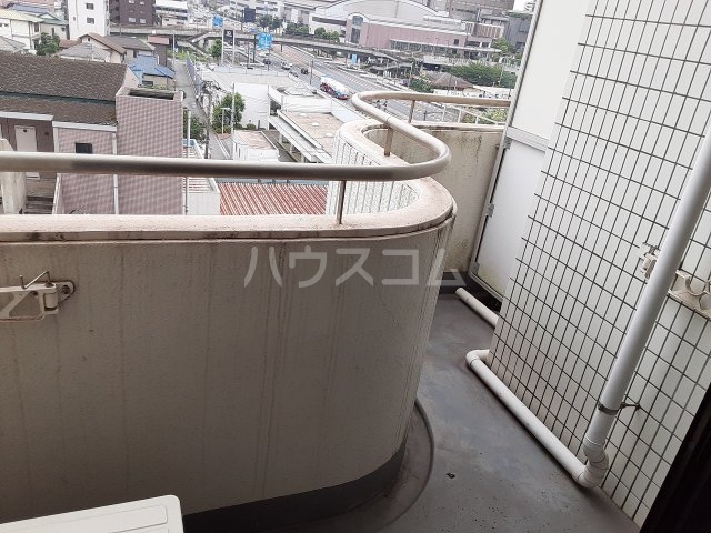 18/28 バルコニー