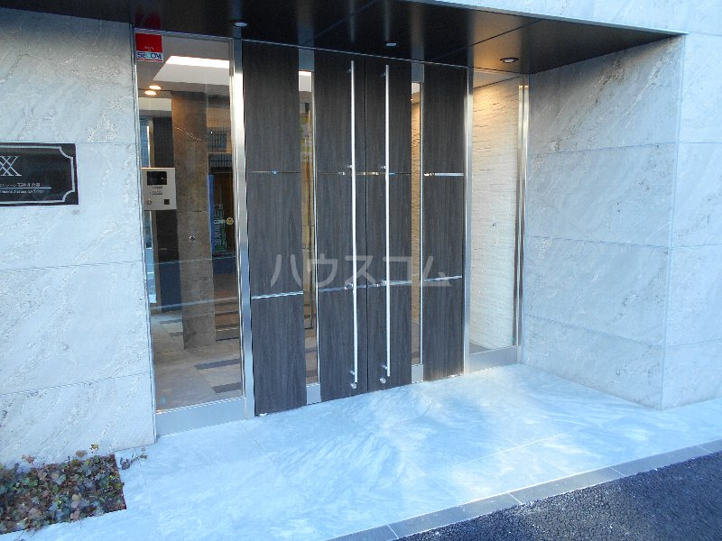 29/30 エントランス