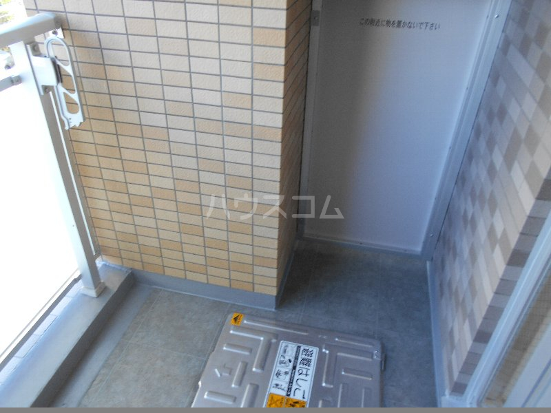 19/30 バルコニー