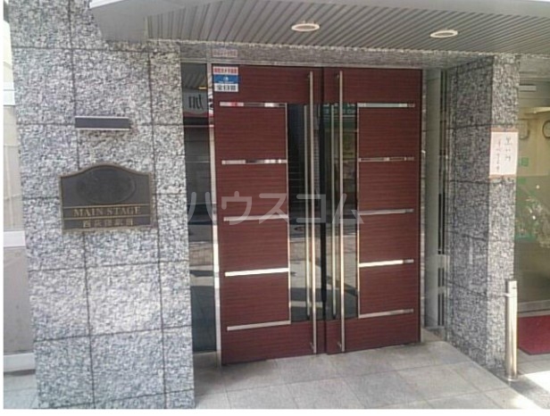 21/23 エントランス