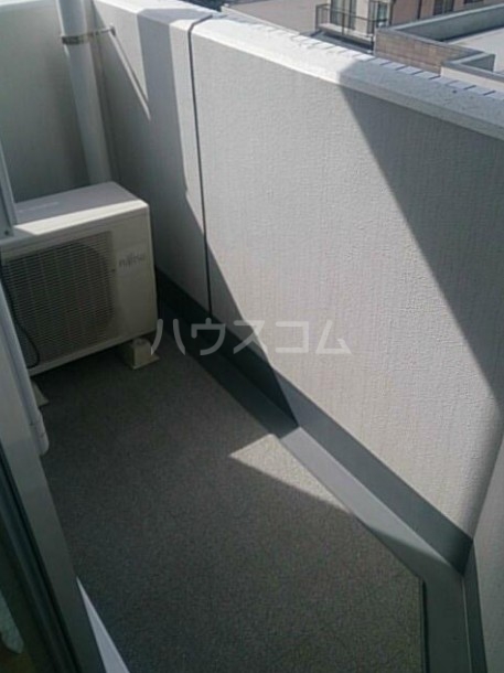 13/23 バルコニー