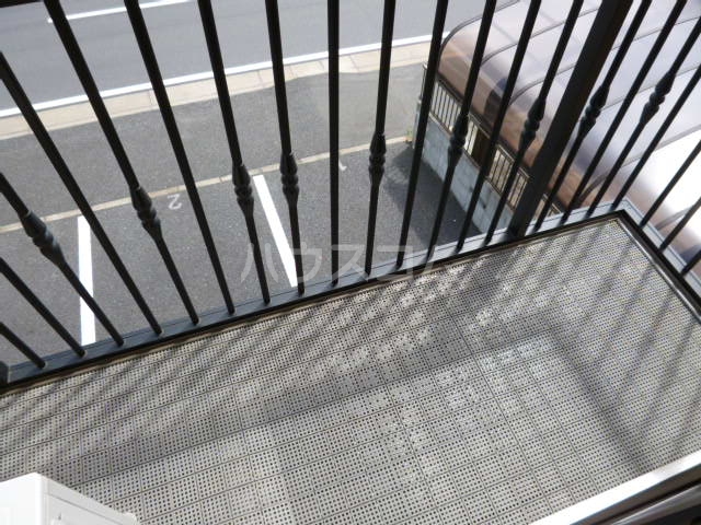 18/24 バルコニー