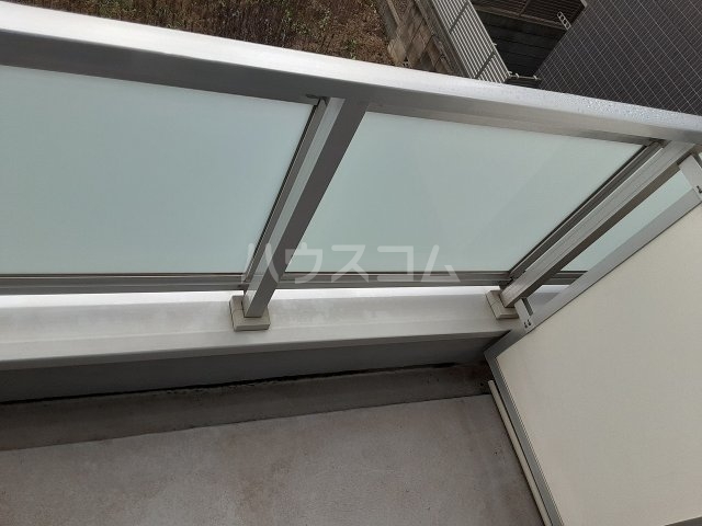 20/30 バルコニー