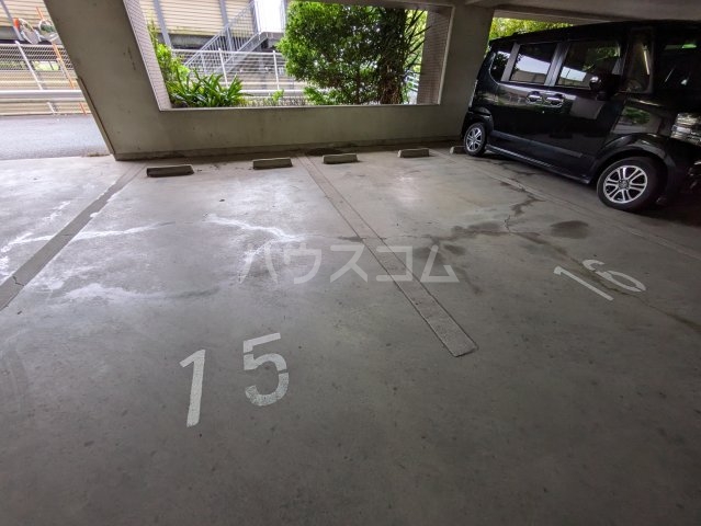 29/30 駐車場