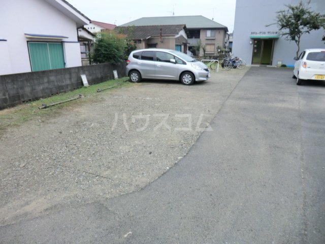 3/6 駐車場