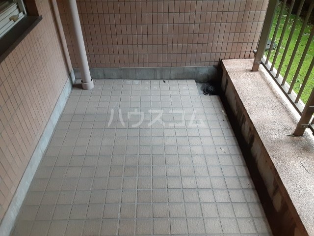 23/30 バルコニー