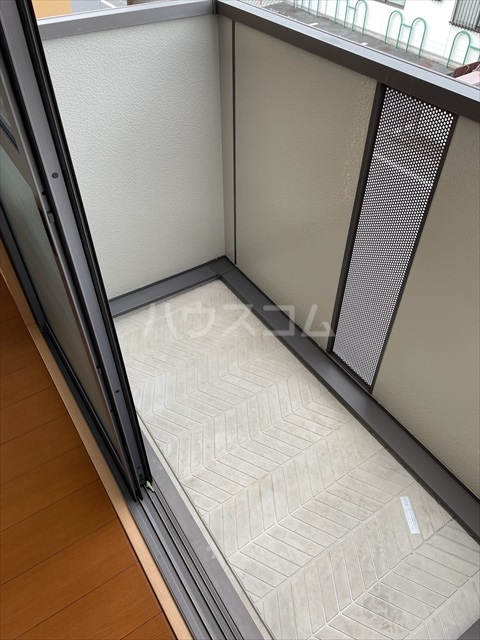 16/26 バルコニー