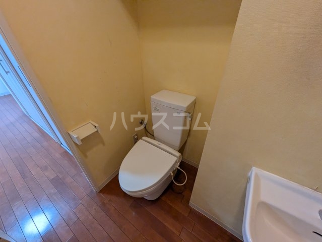 16/30 トイレ