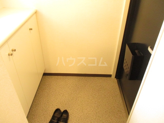 14/30 玄関