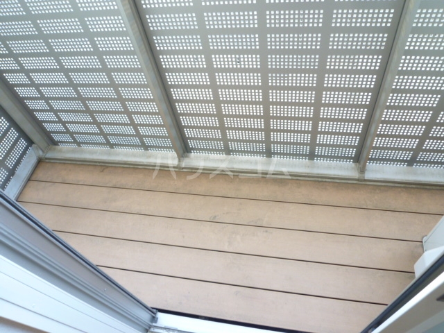 15/28 バルコニー