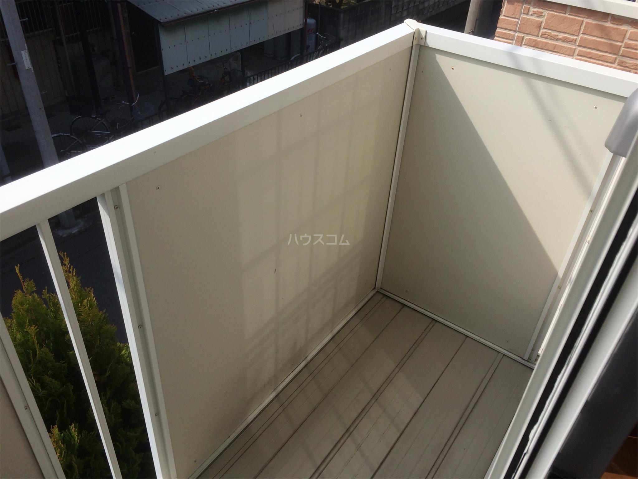 13/19 バルコニー