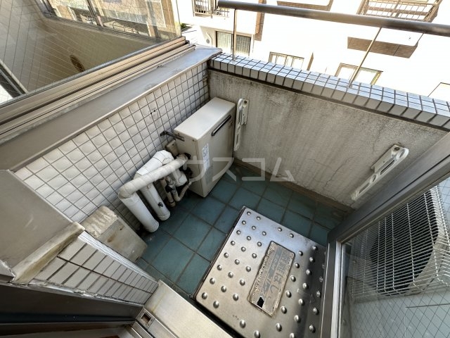 20/30 バルコニー