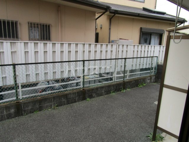 13/14 バルコニー