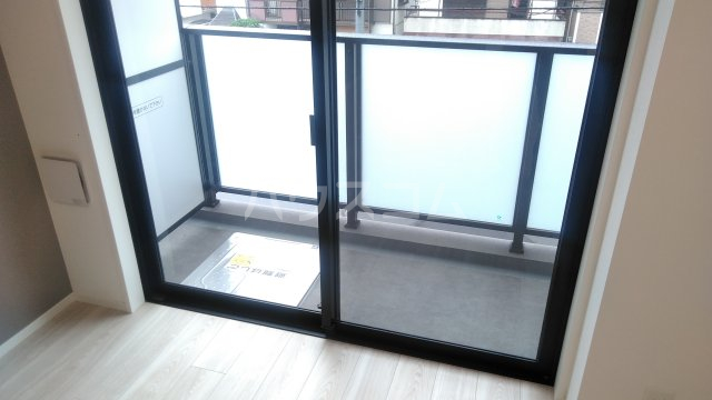 19/28 バルコニー