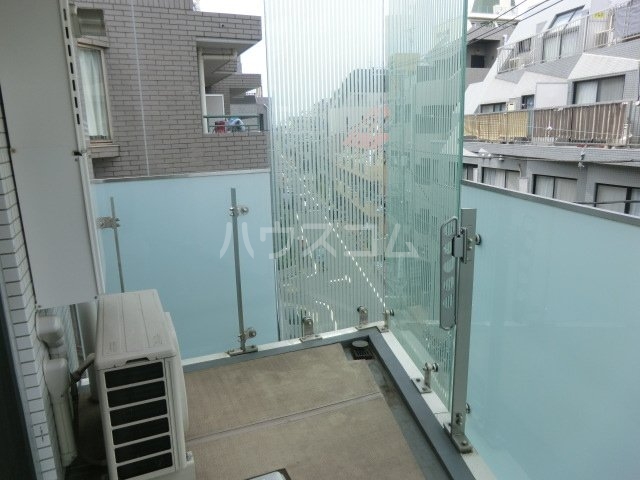 21/30 バルコニー
