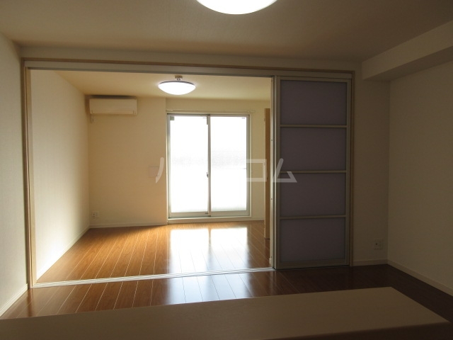 4/23 リビング/ダイニング