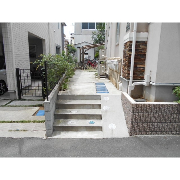 13/20 エントランス