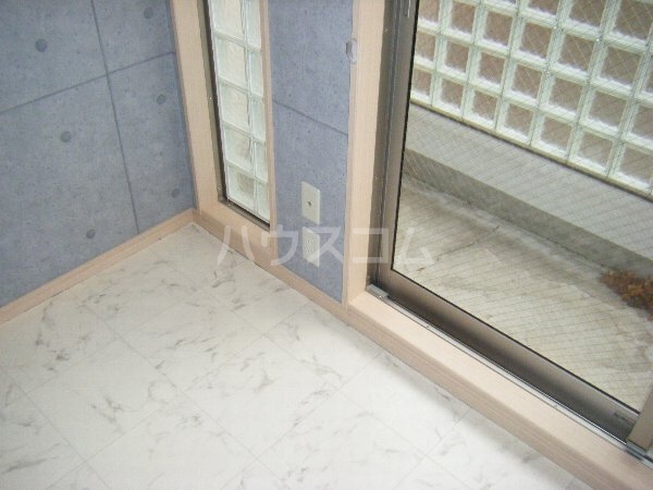 15/26 バルコニー