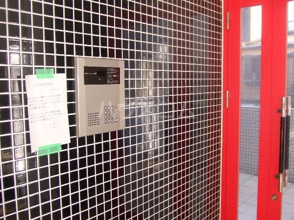 2/6 エントランス