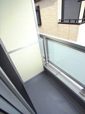 13/23 バルコニー