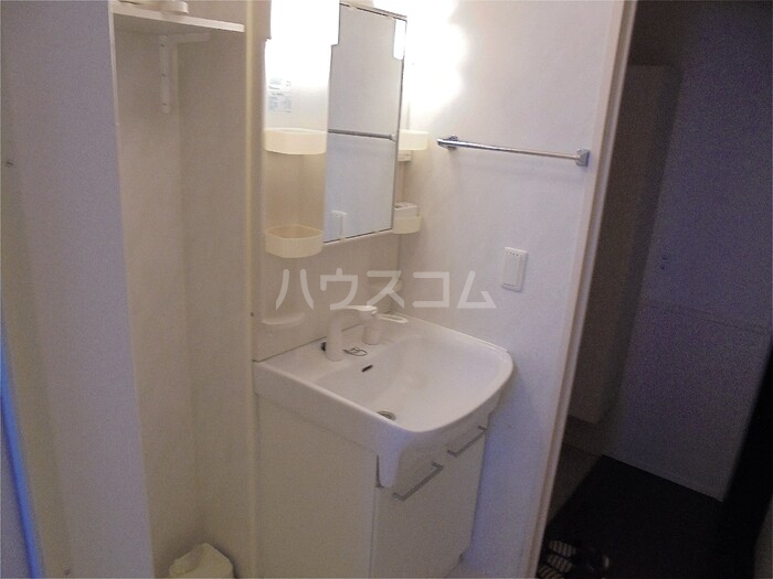16/25 洗面