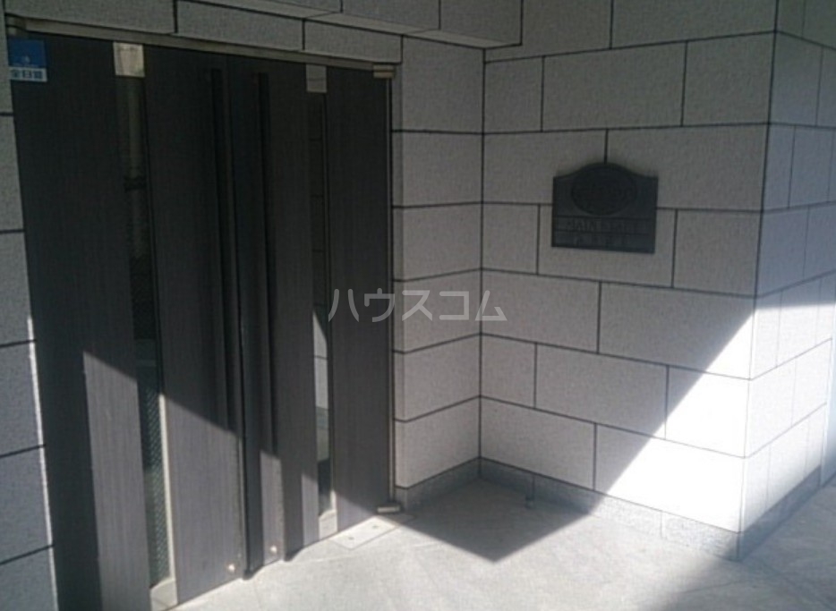 15/20 エントランス