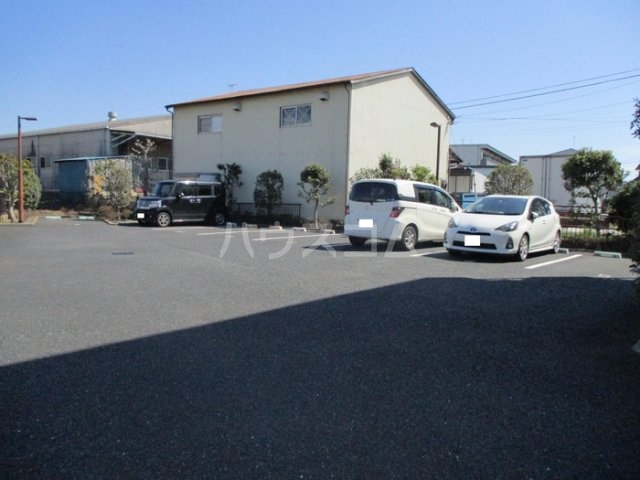 3/4 駐車場