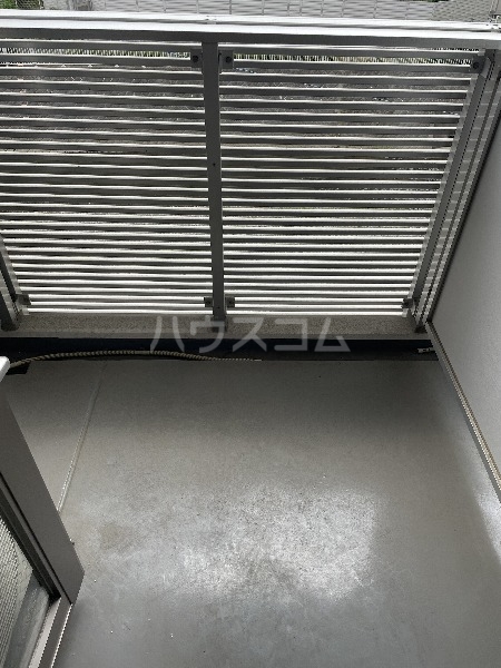 15/27 バルコニー