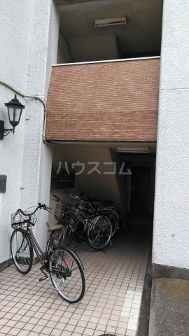 29/30 エントランス
