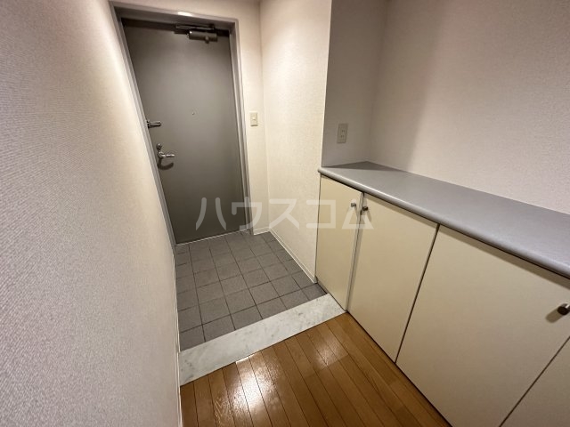 14/30 玄関