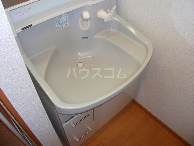16/23 洗面