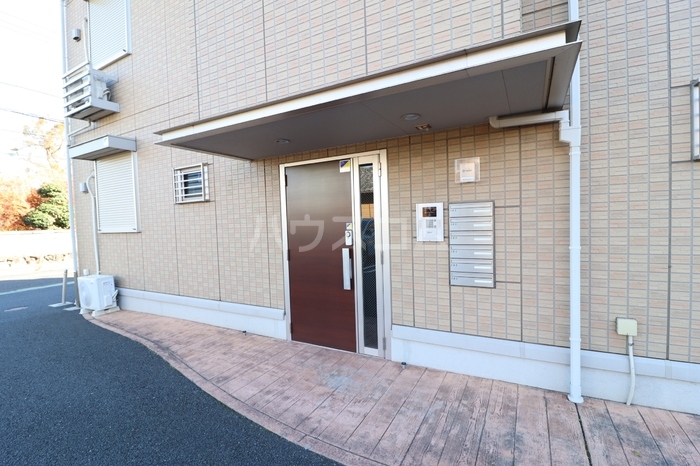 19/22 エントランス