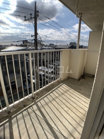 19/30 バルコニー