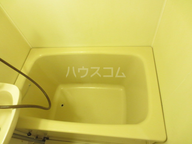 14/28 浴室