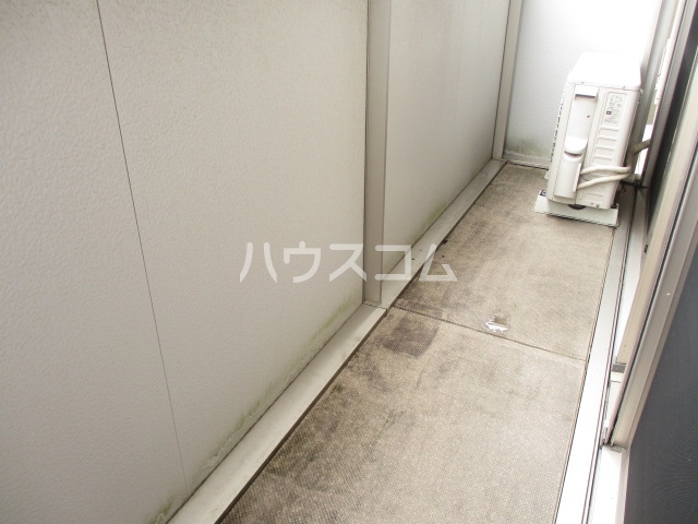 23/30 バルコニー