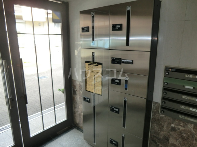 15/24 エントランス